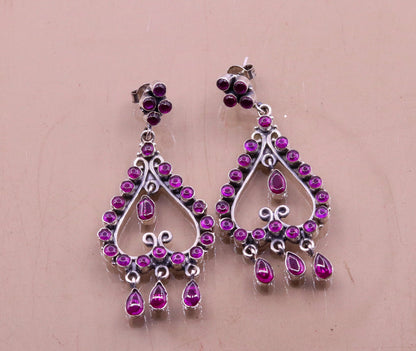 Handmade 925 sterling silver drop dangle earring with red gemstone, vintage style jewelry for girls' parties, by TRIBAL ORNAMENTS.