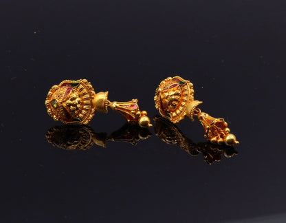 Handmade 22K yellow gold filigree stud earrings with chandelier antique tribal design from Rajasthan, India.