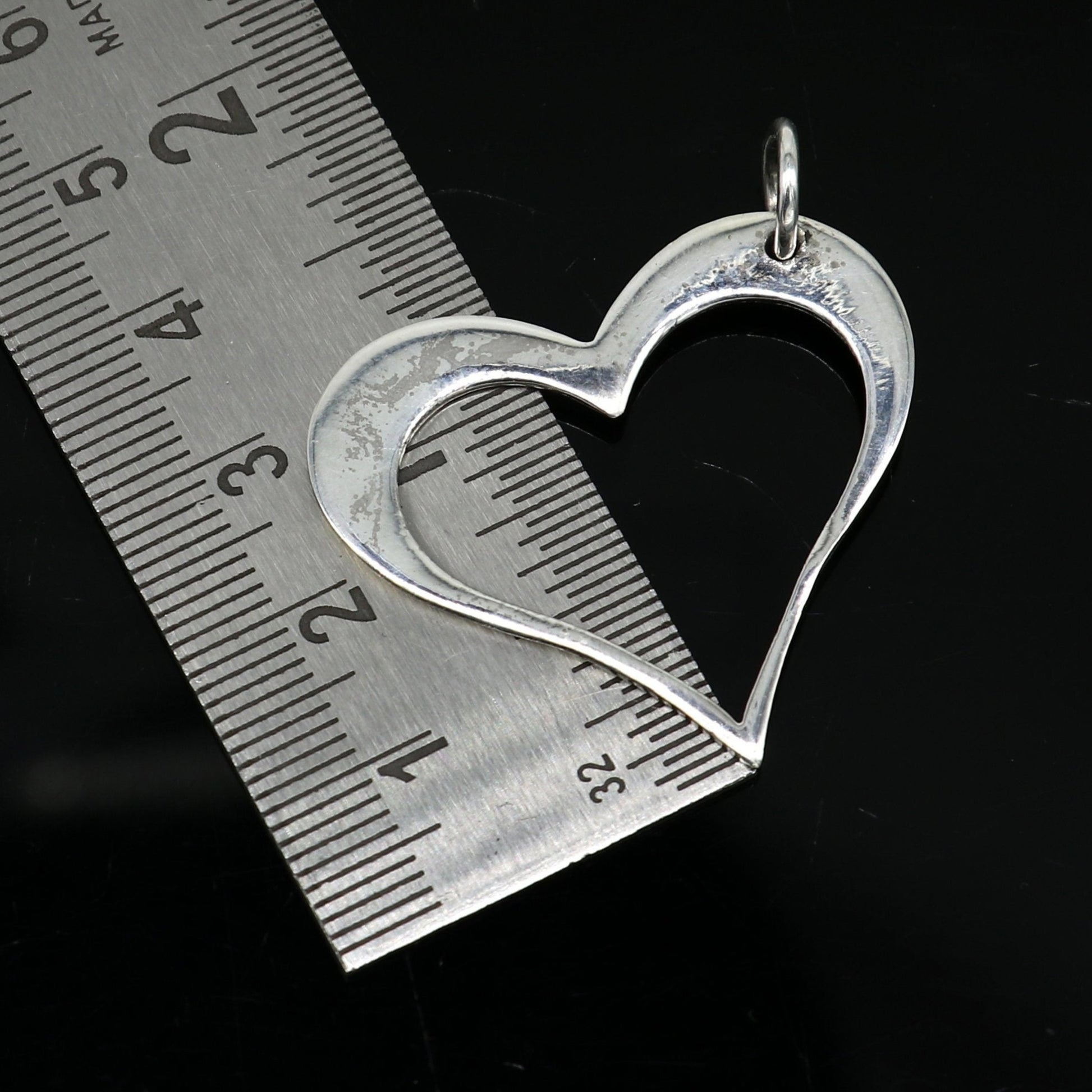 Handmade solid 925 sterling silver heart pendant, excellent unique design stylish unisex personalized gift pendant jewelry from india ssp521 - TRIBAL ORNAMENTS