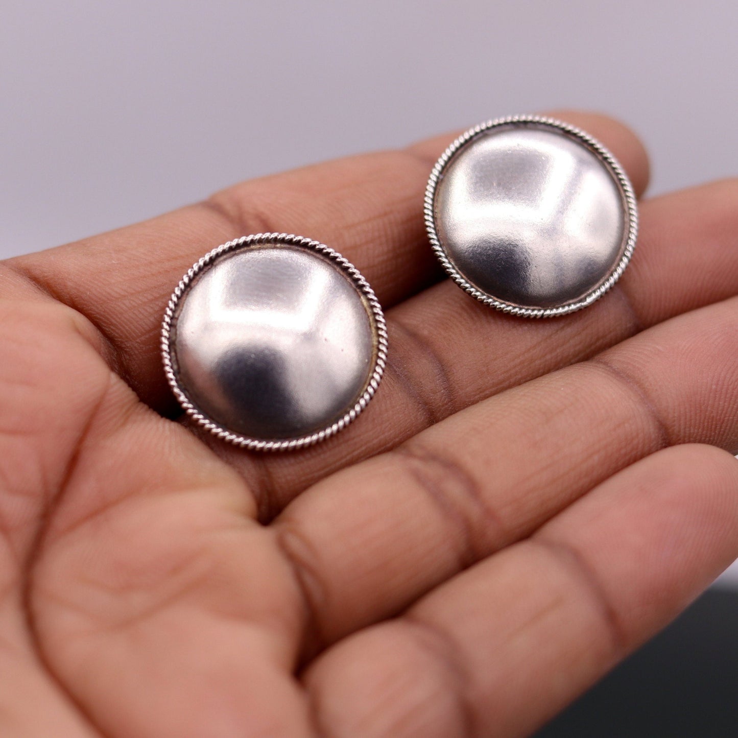 High quality 925 sterling silver plain style handmade round design fabulous Stud earrings tribal jewelry from Rajasthan india  s526 - TRIBAL ORNAMENTS