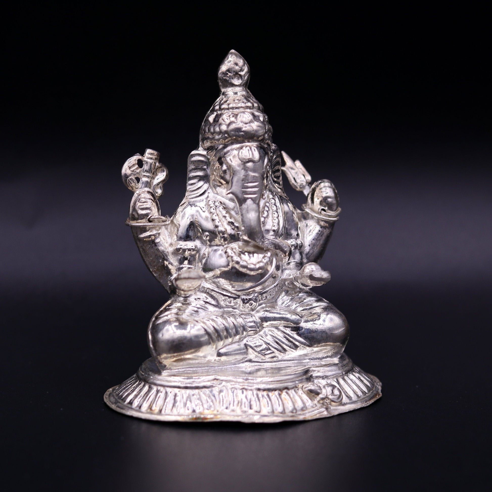 Indian idol lord Ganesha statue Sterling silver handmade gorgeous sculpture for Diwali puja home temple article from Rajasthan India sst02 - TRIBAL ORNAMENTS
