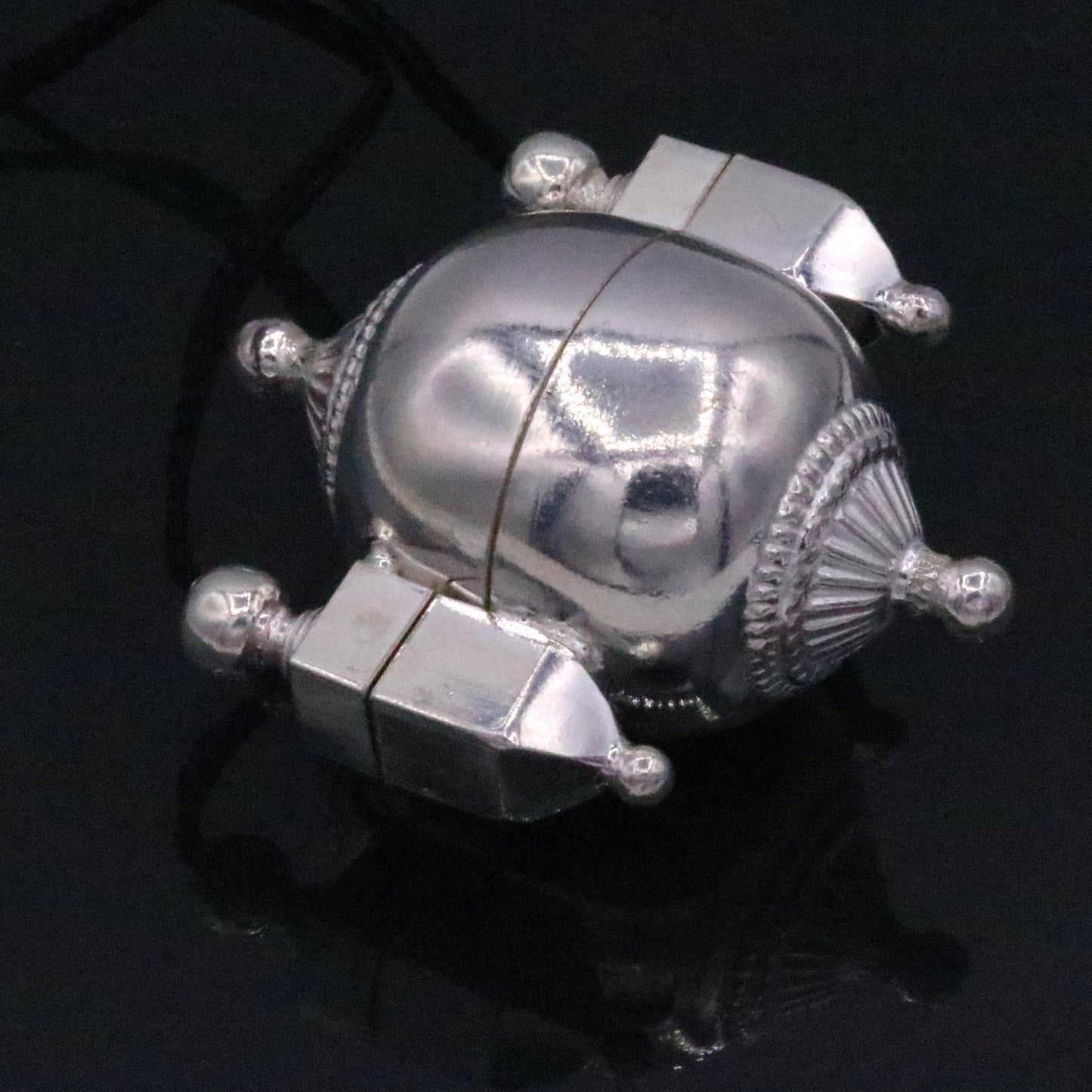 Indian lord shiva lingam box container box sterling silver pendant jewelry from rajasthan india nsp114 - TRIBAL ORNAMENTS