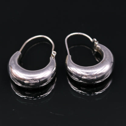 Indian traditional style 925 sterling pure silver handmade vintage style hoops earrings kundal, ethnic bali tribal jewelry from india s588 - TRIBAL ORNAMENTS