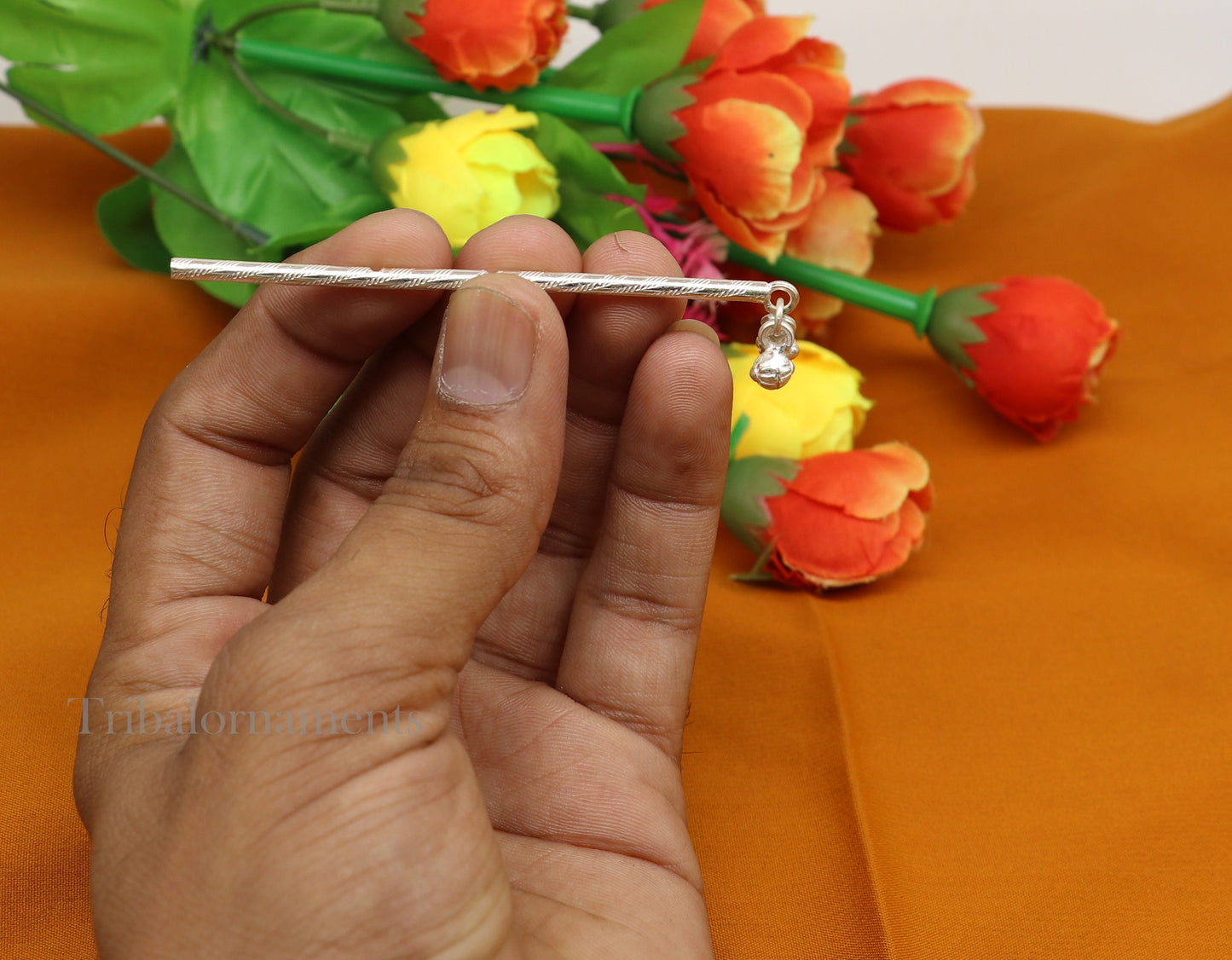 Krishna flute 8.5 cm Vintage design Solid silver handmade flute, silver bansuri, laddu gopala flute, little krishna flute puja art su505 - TRIBAL ORNAMENTS