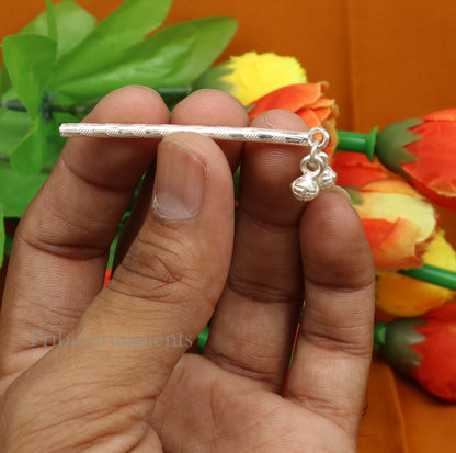 Krishna flute Solid sterling silver handmade idol krishna flute, silver bansuri, laddu gopala flute, little krishna flute puja art su503 - TRIBAL ORNAMENTS