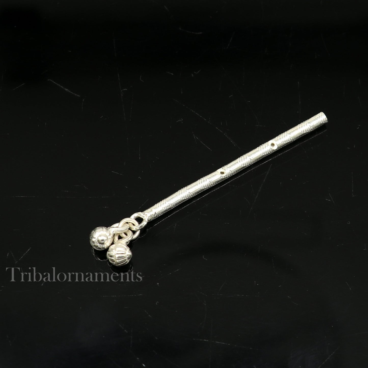 Krishna flute Solid sterling silver handmade idol krishna flute, silver bansuri, laddu gopala flute, little krishna flute puja art su503 - TRIBAL ORNAMENTS