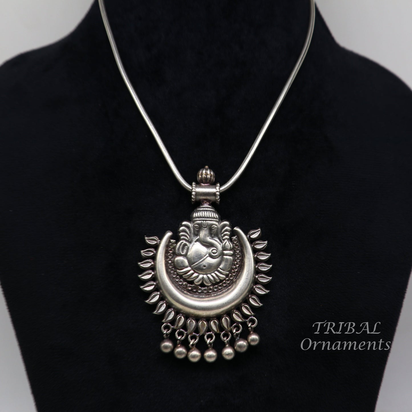Fabulous lord ganesha design handmade 925 sterling silver pendant with pretty hanging bells tribal jewelry pendant necklace india nsp132 - TRIBAL ORNAMENTS