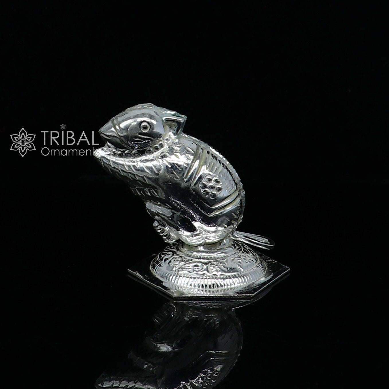 Small Lord Ganesha Vahan Mushak Maharaj statue in 925 sterling silver, handcrafted for puja and divine gifting.