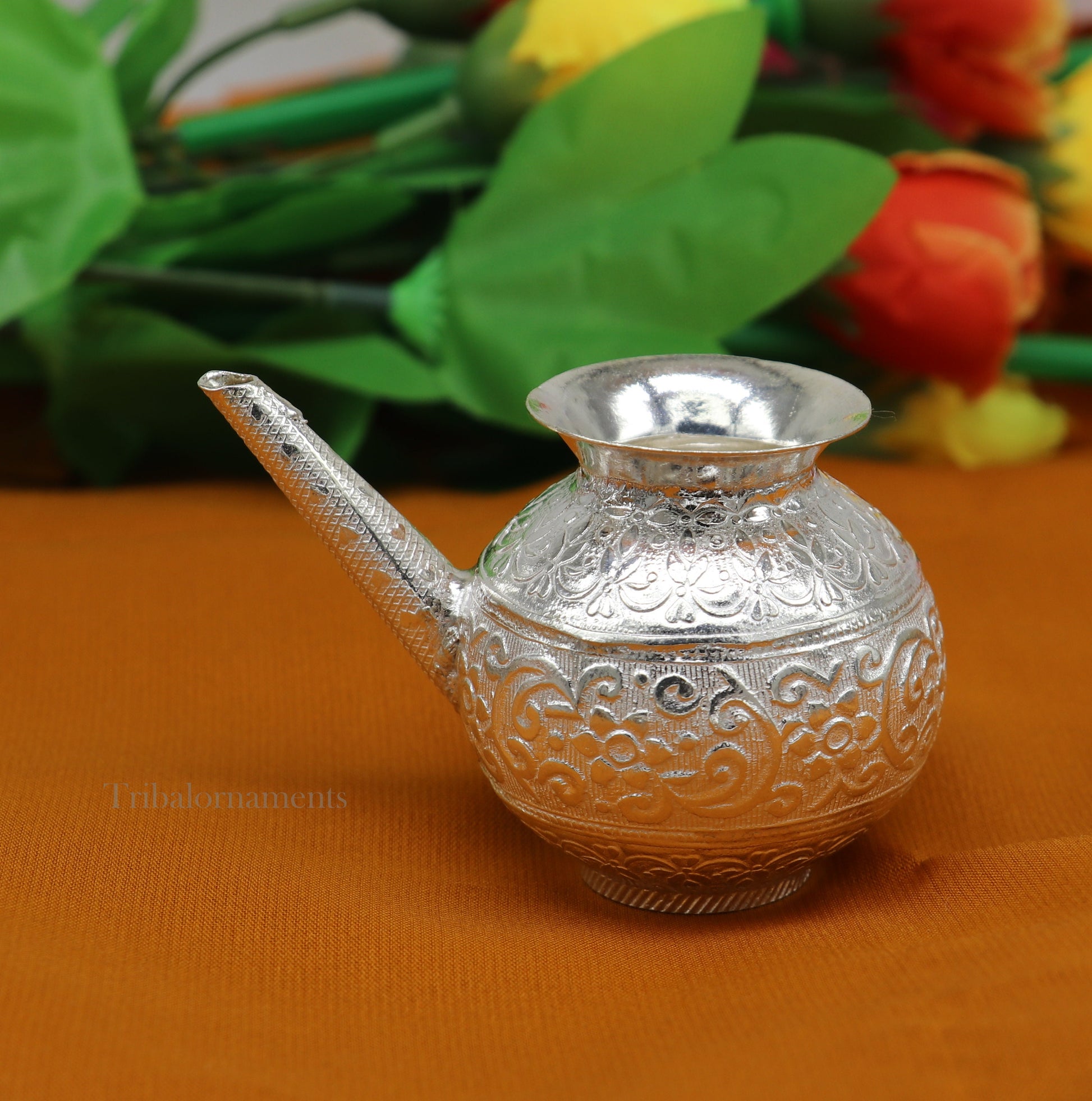 Lord Shiva Abhishek pot, best designer nozzle sold silver kalash puja utensils article from, best diwali puja article for home temple su537 - TRIBAL ORNAMENTS