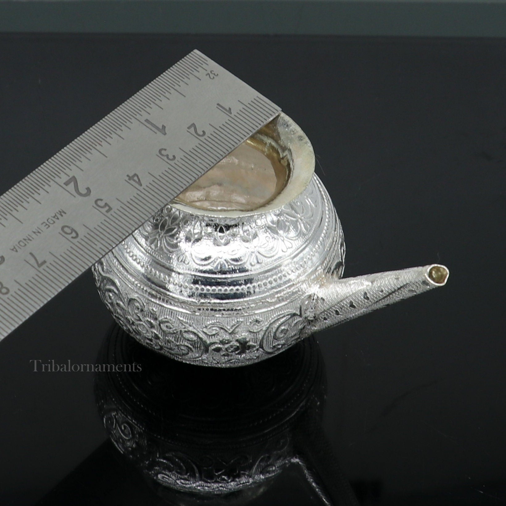 Lord Shiva Abhishek pot, best designer nozzle sold silver kalash puja utensils article from, best diwali puja article for home temple su537 - TRIBAL ORNAMENTS
