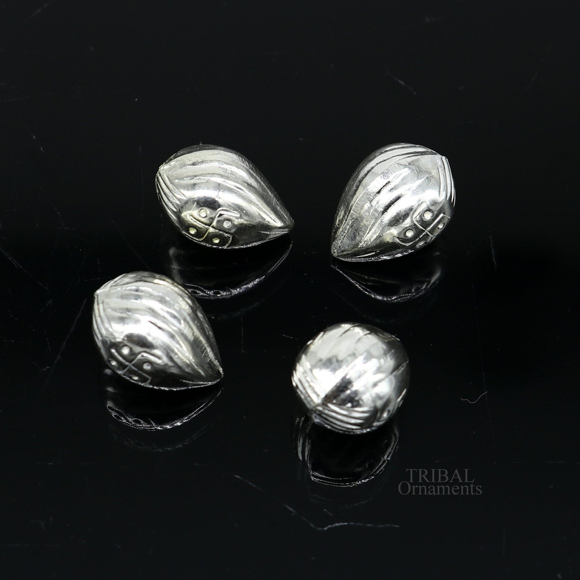 Lot 4 pieces Sterling silver handmade betal palm tree seed , silver Supari, puja article, silver betel worshipping art utensils  su684 - TRIBAL ORNAMENTS