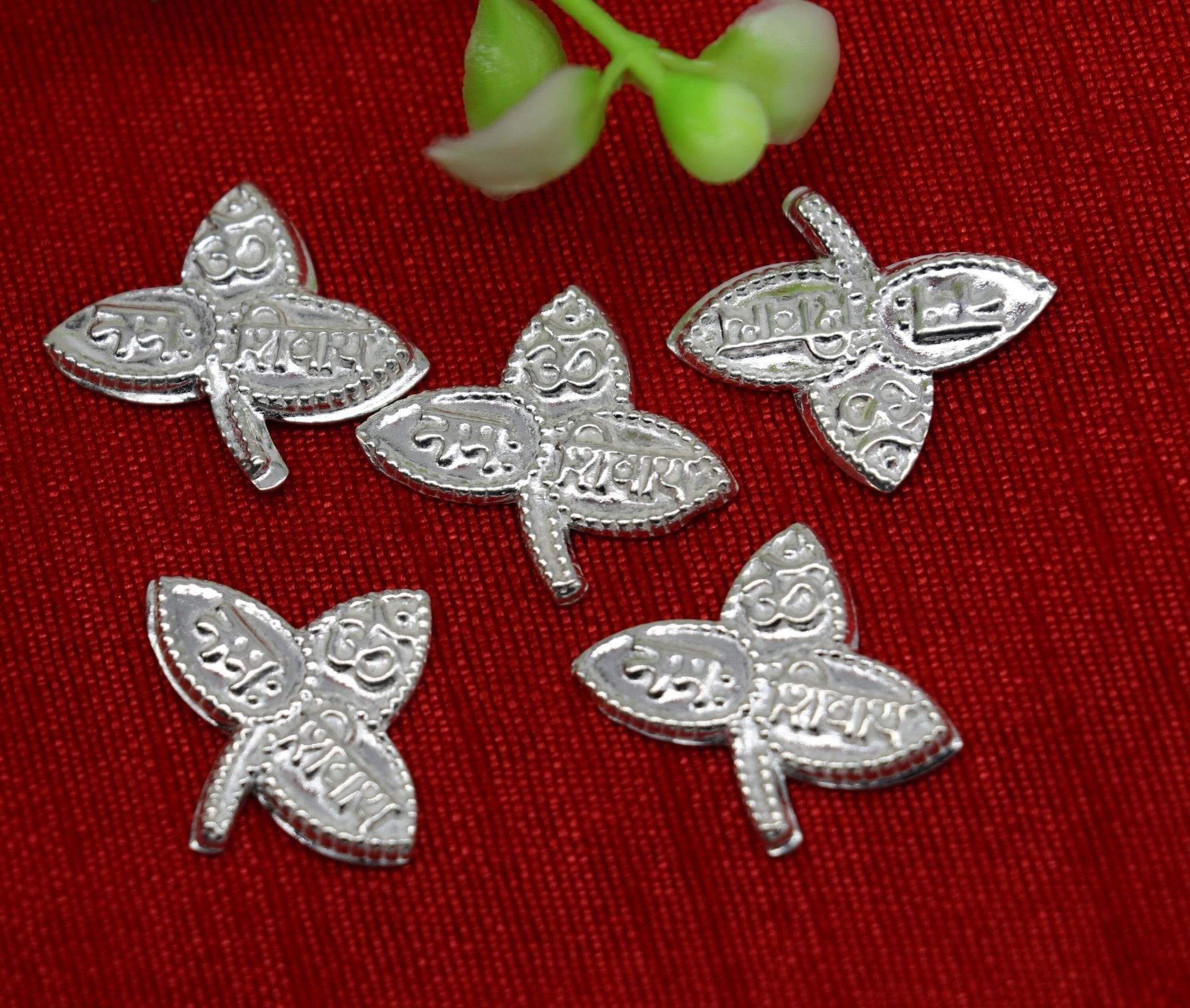 Lot 5 pieces Solid real silver handmade solid belva patra, shiva worshipping/ puja article, belpatra or belva tree leaves from india su355 - TRIBAL ORNAMENTS