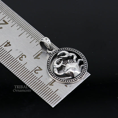 Modern Zodiac Cancer symbol pendant in 925 sterling silver, tribal-inspired horoscope jewelry with unique design.