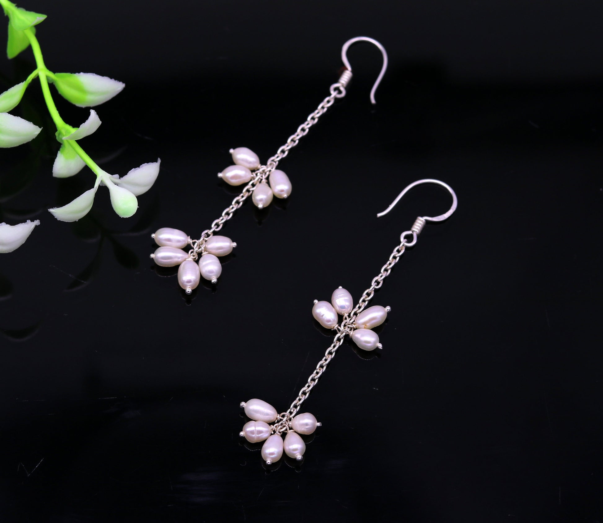 Natural oval-shaped pearl hangings in 925 sterling silver, custom hoops earring, elegant jewelry for brides and fashionable wear