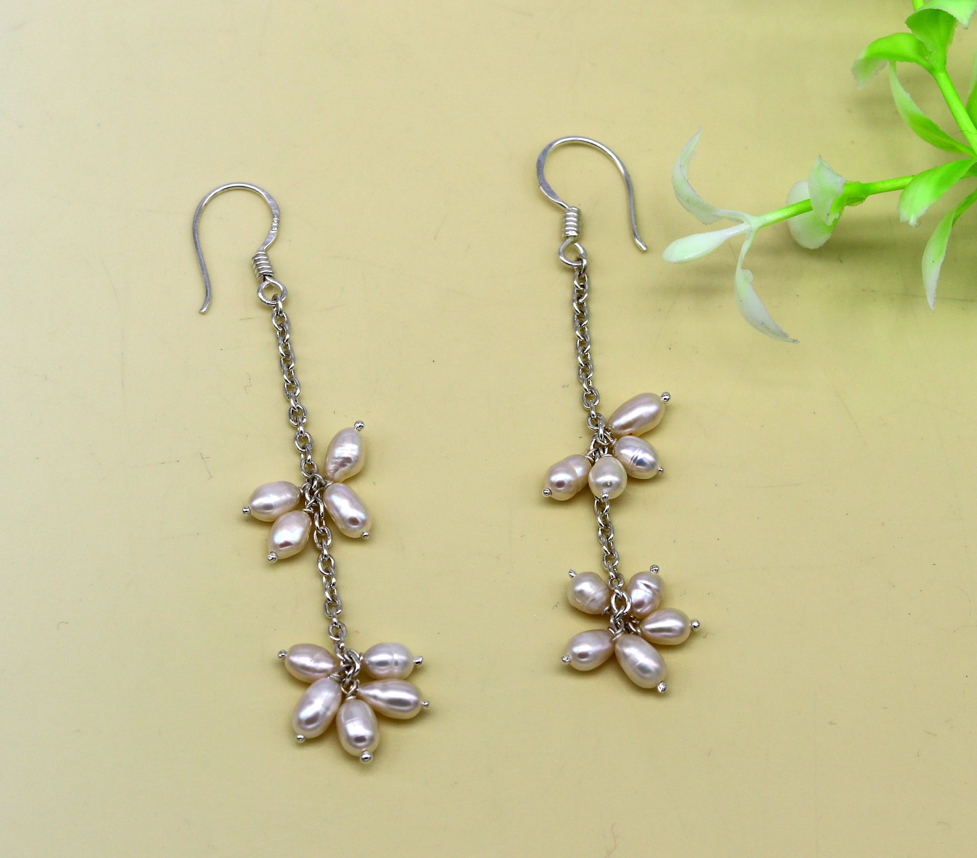 Natural oval-shaped pearl hangings earrings in 925 sterling silver, customized hoops, elegant jewelry for brides by Tribal Ornaments