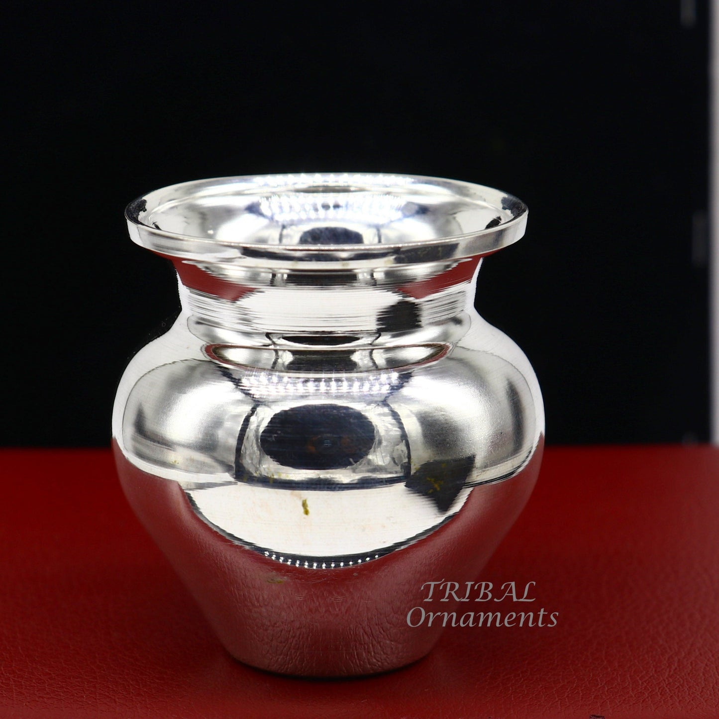 plain 925 sterling silver handmade plain small Kalash or pot, unique special silver puja article, water or milk kalash pot india su970 - TRIBAL ORNAMENTS