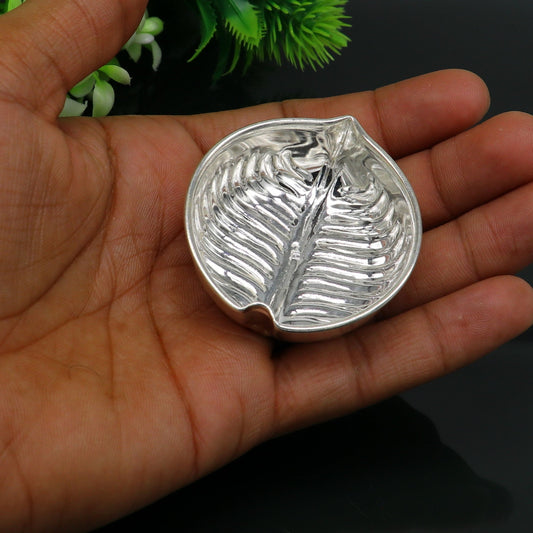 Pure 925 silver handcrafted design tilak bowl, sindur bowl, kesar chandan, saffron sandal bowl, puja utensils, baby feeder article su177 - TRIBAL ORNAMENTS