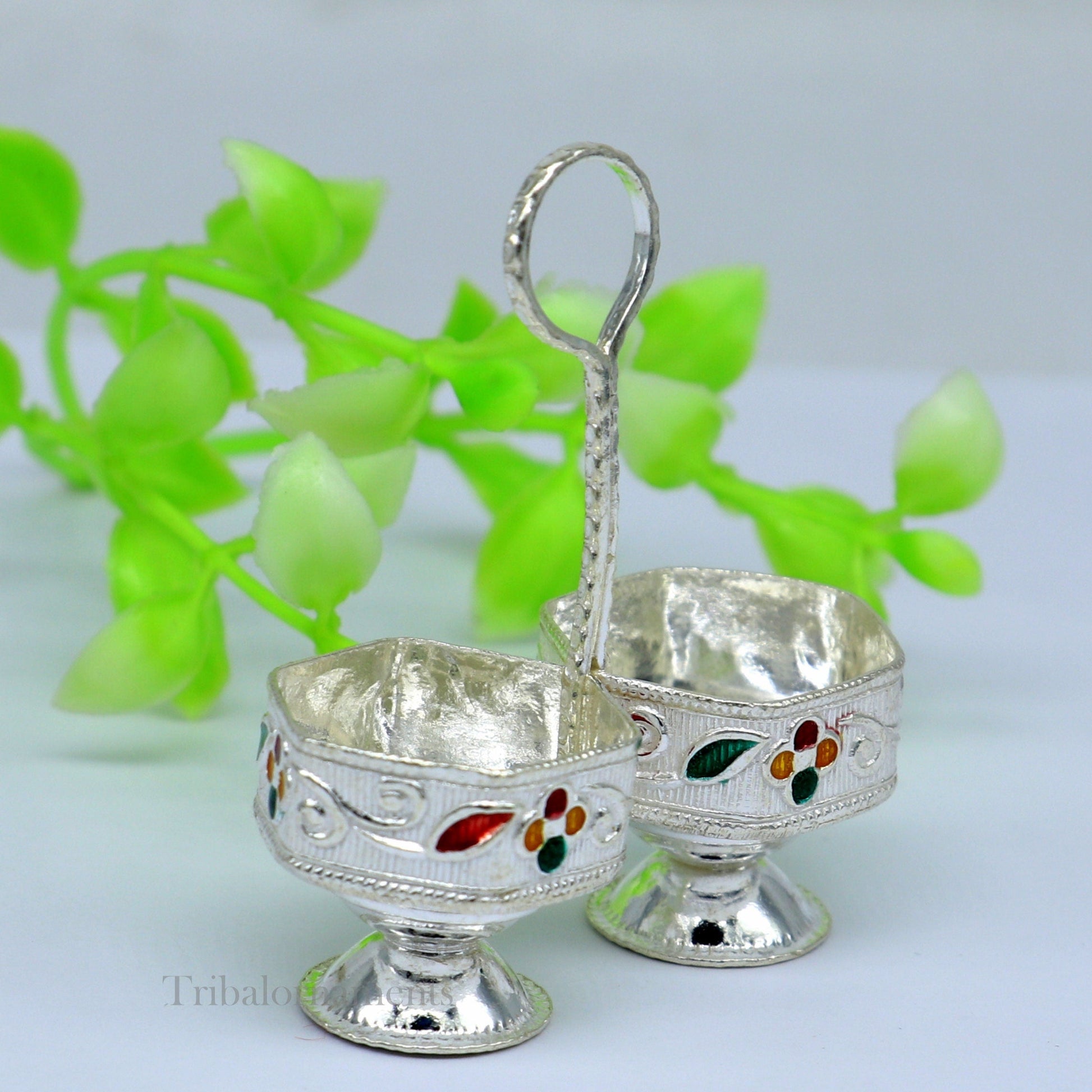 Pure 925 sterling silver handmade customized work puja utensils, silver tilak bowl, kesar chaindan kumkum patra/ bowl, silver article su554 - TRIBAL ORNAMENTS