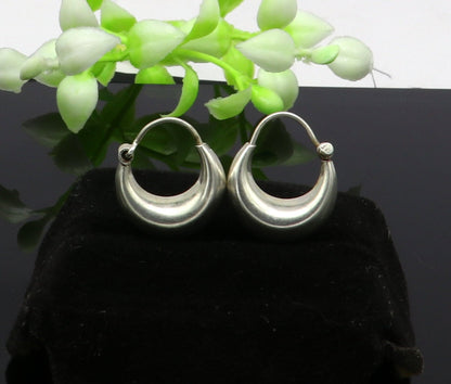 Pure 925 sterling silver handmade hoop kundal earrings by TRIBAL ORNAMENTS, vintage tribal jewelry with hook ear wire design.