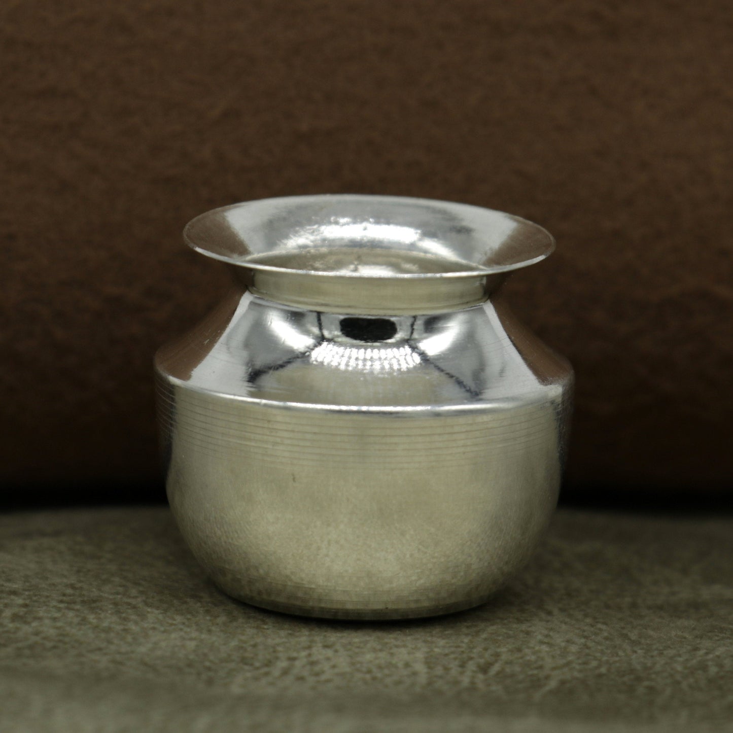 Pure 925 sterling silver handmade plain small Kalash or pot, unique special silver puja article, water or milk kalash pot india sv163 - TRIBAL ORNAMENTS