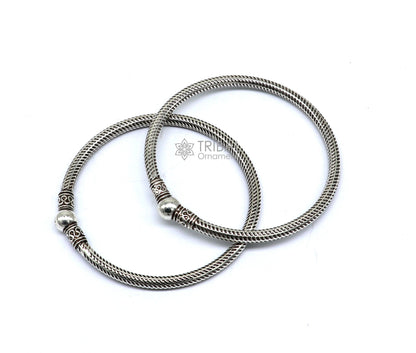 Vintage 925 sterling silver bangle bracelet in ball style, tribal ornaments, ideal for men or girls, ethnic jewelry, classic design.