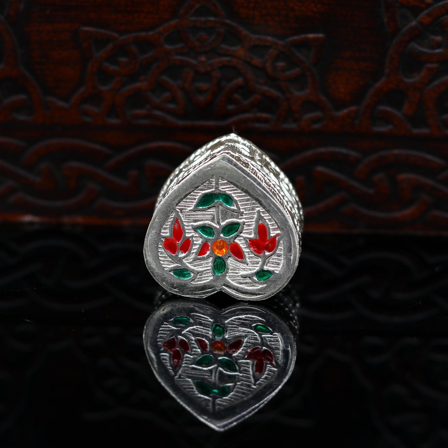 Sindur box 925 sterling silver handmade gorgeous heart shape small eyes kajal box, trinket box, casket box, container box, silver article stb80 - TRIBAL ORNAMENTS