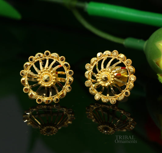 Solid 22Kt yellow gold handmade filigree stud earrings by TRIBAL ORNAMENTS, stylish modern ethnic jewelry from India.