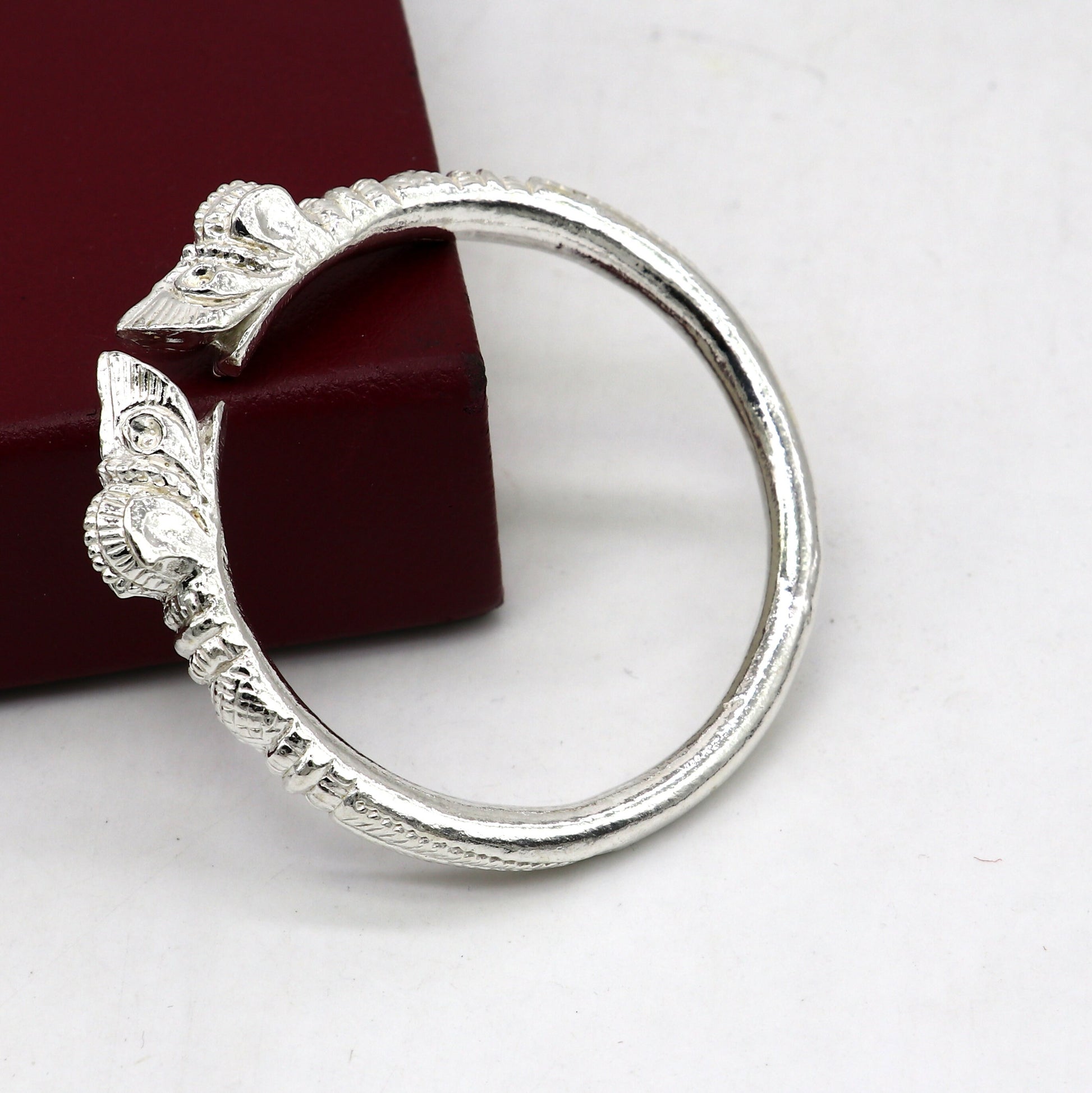 Solid 925 silver crocodile design bangle cuff bracelet for men, handcrafted vintage-style jewelry from Tribal Ornaments.