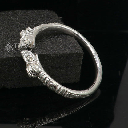 Solid 925 silver crocodile design bangle cuff bracelet for men, handcrafted vintage-style adjustable jewelry by Tribal Ornaments.