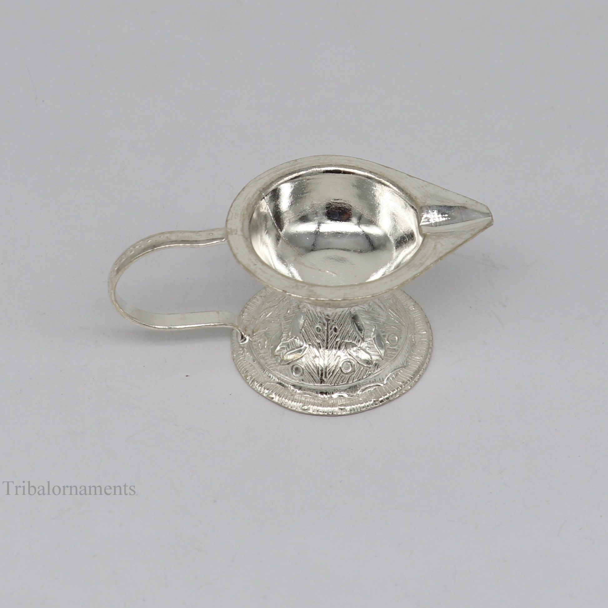 Solid silver handmade elegant kappor dani , silver home temple utensils, silver diya, deepak, silver single joth kapoor Aarti art su14 - TRIBAL ORNAMENTS