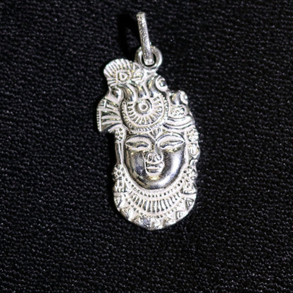 Solid silver handmade indian idol krishna shreenathji pendant from Rajasthan India god shree krishna pendant locket nsp01 - TRIBAL ORNAMENTS