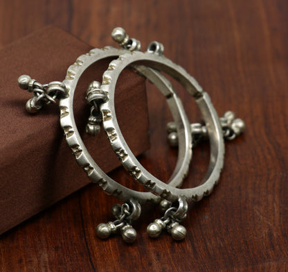 Solid silver vintage Banjara bangle bracelet with jingling bells, Indian ethnic tribal jewelry for girls, handmade by TRIBAL ORNAMENTS.