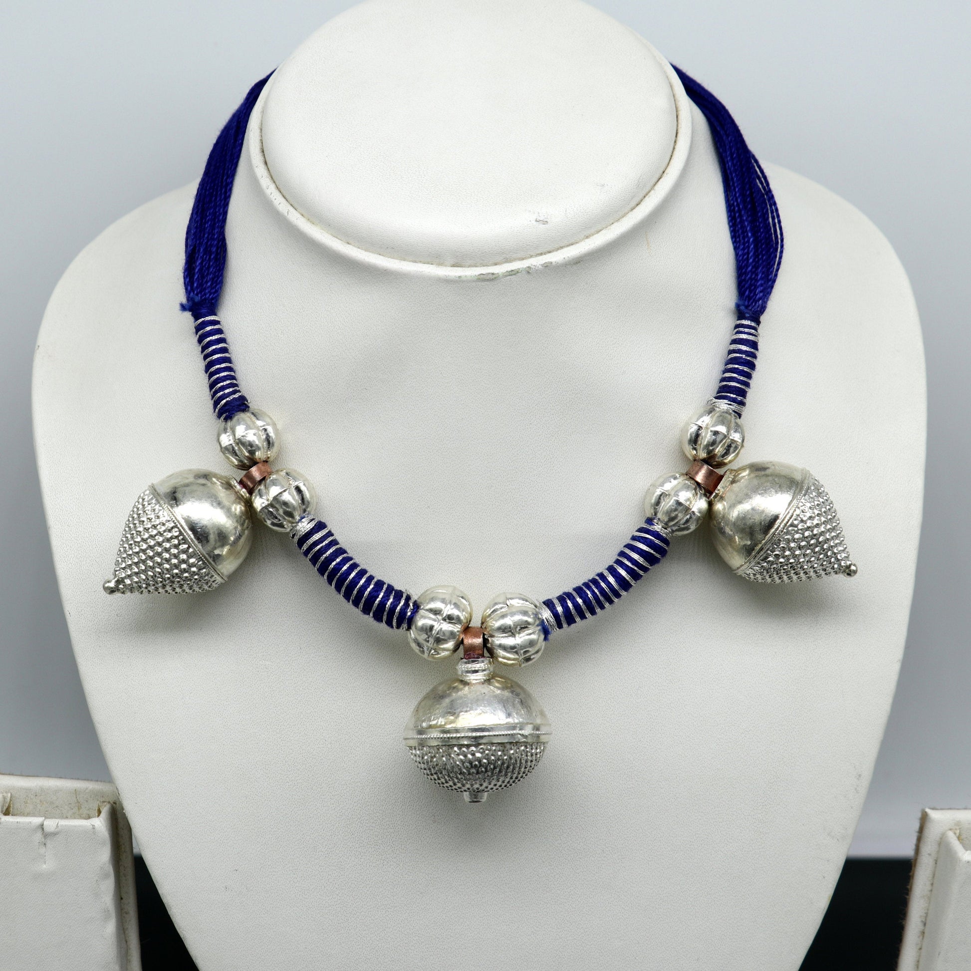 Sterling silver tribal Indian choker necklace with vintage design, paired with matching belly dance jewelry set by Tribal Ornaments.