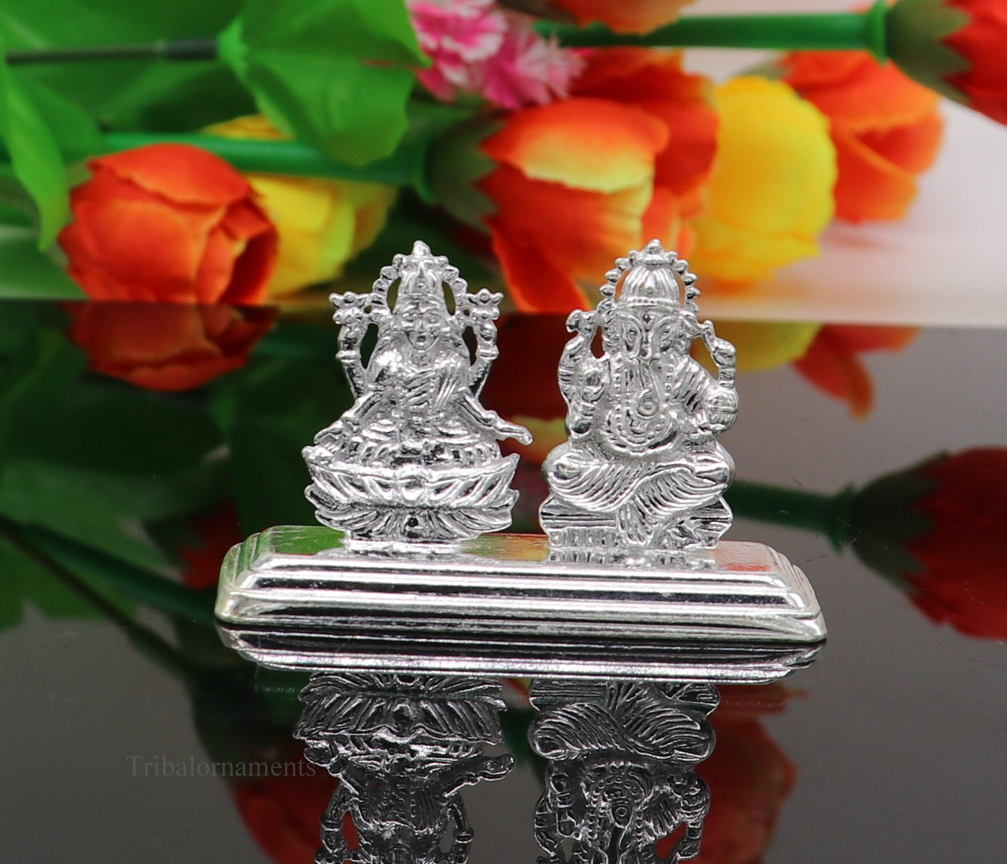 Solid Sterling silver handmade customized Hindu idols Laxmi and Ganesha statue, puja article figurine, home décor puja Articles india art47 - TRIBAL ORNAMENTS