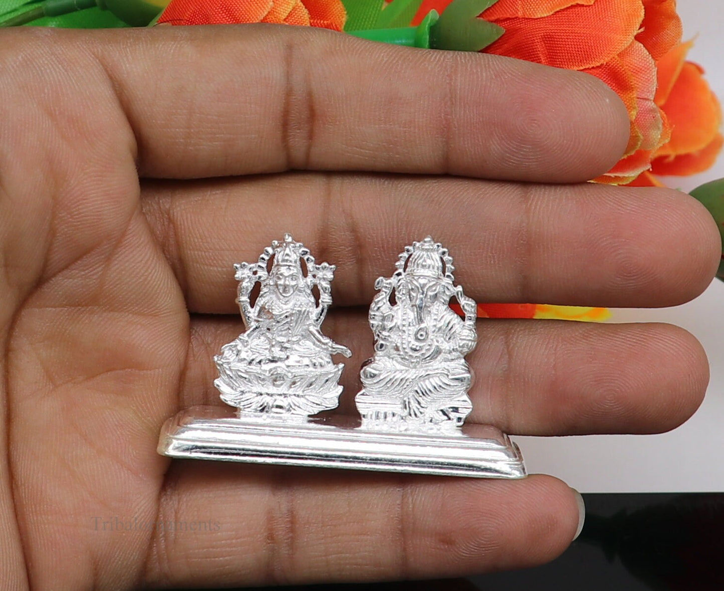 Solid Sterling silver handmade customized Hindu idols Laxmi and Ganesha statue, puja article figurine, home décor puja Articles india art47 - TRIBAL ORNAMENTS