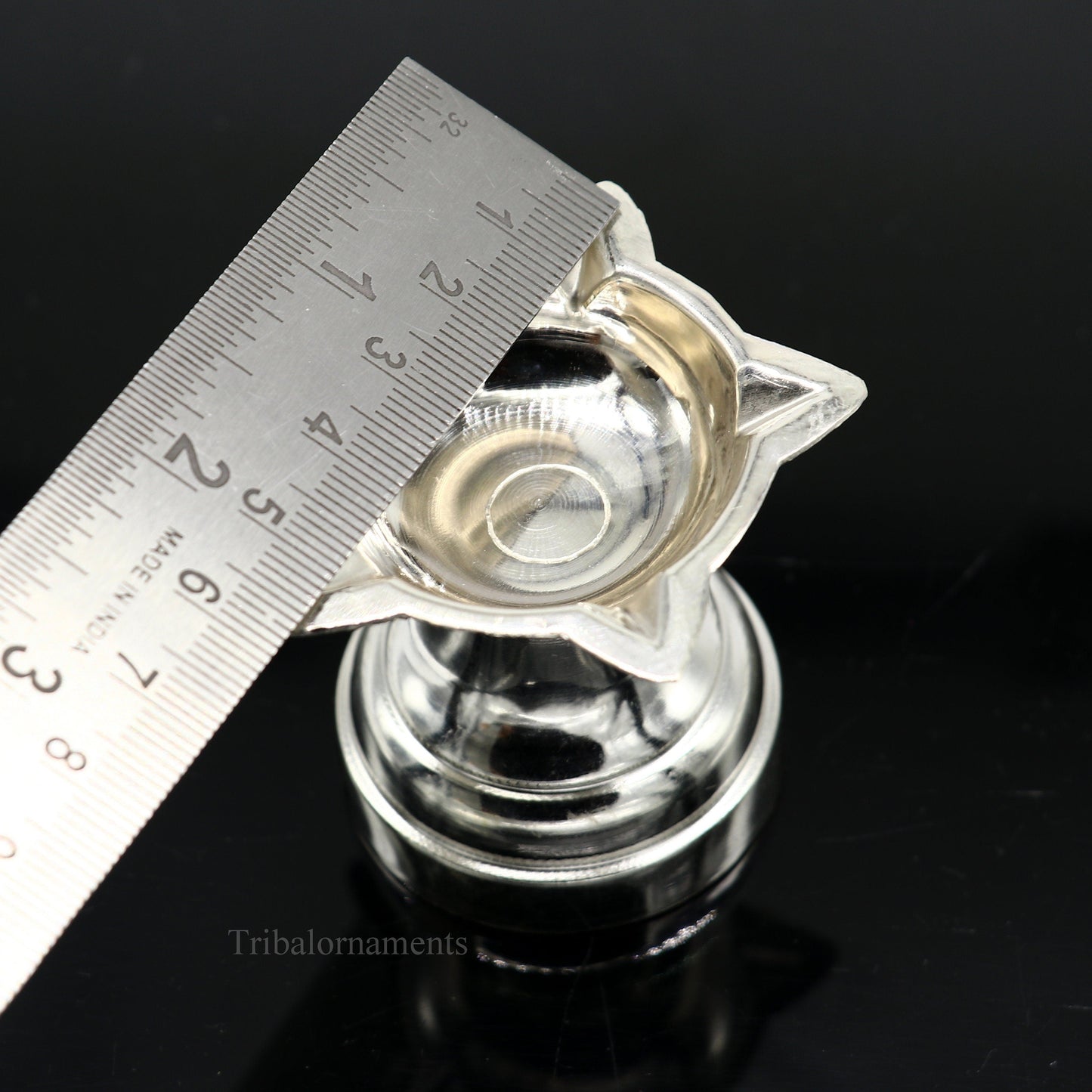 solid sterling silver handmade elegant oil lamp, silver home temple utensils, silver diya, deepak, silver utensil, silver puja article su404 - TRIBAL ORNAMENTS