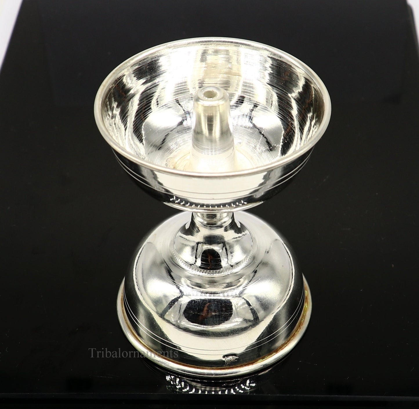 solid sterling silver handmade elegant oil lamp, silver home temple utensils, silver diya, deepak, silver utensil, silver puja article su405 - TRIBAL ORNAMENTS
