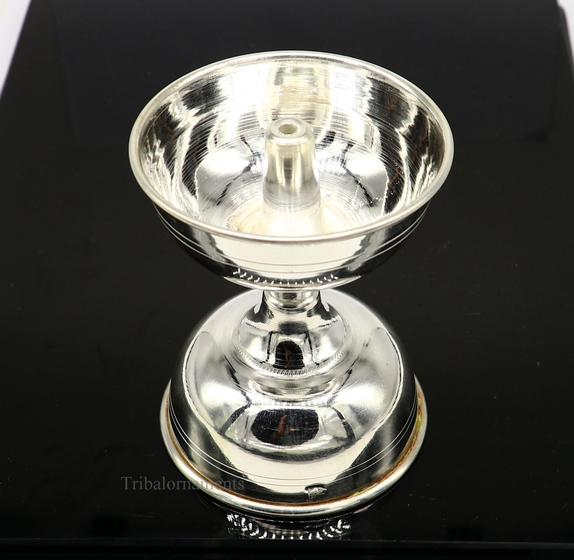 solid sterling silver handmade elegant oil lamp, silver home temple utensils, silver diya, deepak, silver utensil, silver puja article su405 - TRIBAL ORNAMENTS