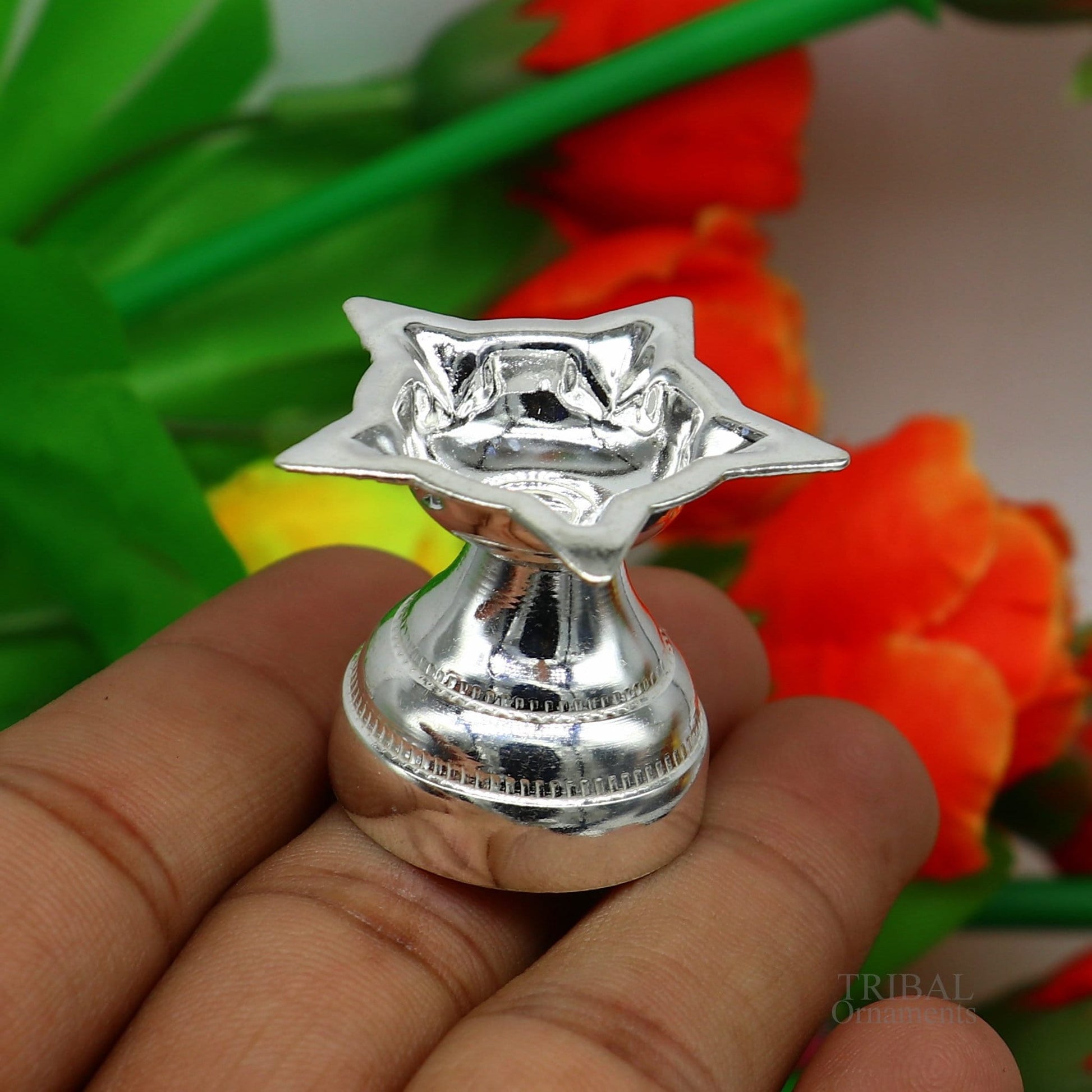 Solid sterling silver handmade elegant oil lamp, silver home temple utensils, silver diya, deepak, silver vessels, silver puja article su615 - TRIBAL ORNAMENTS