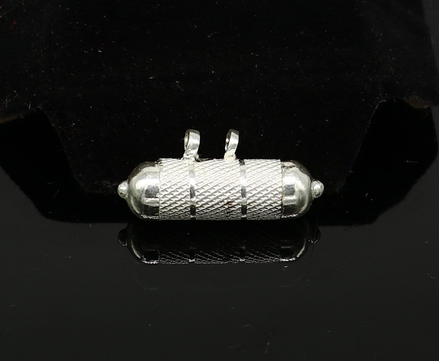 Solid sterling silver handmade gorgeous round shape handmade amulet box pendant, mantra box, silver tabiz , kavacham tribal jewelry ssp682 - TRIBAL ORNAMENTS