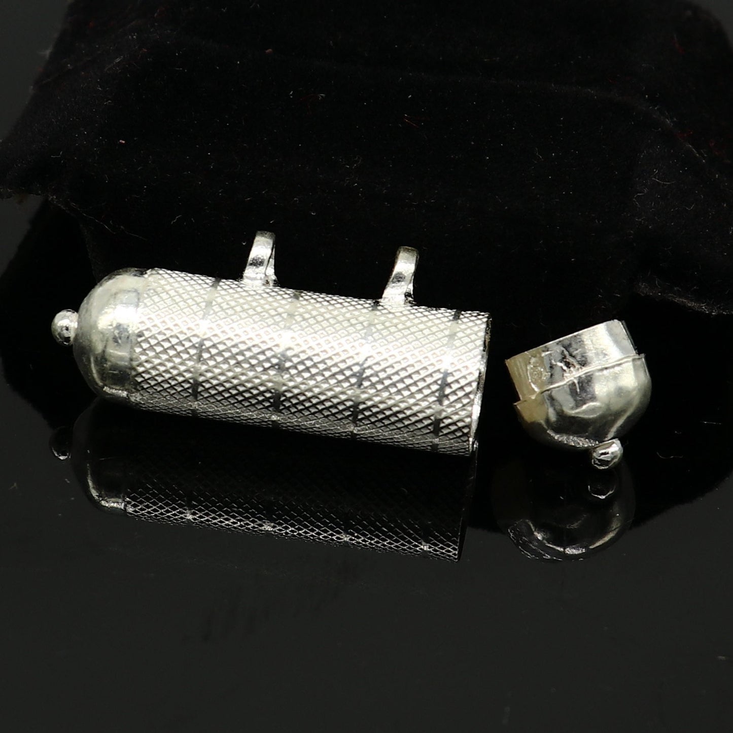 Solid sterling silver handmade gorgeous round shape handmade amulet box pendant, mantra box, silver tabiz/ mascot , kavacham jewelry ssp666 - TRIBAL ORNAMENTS