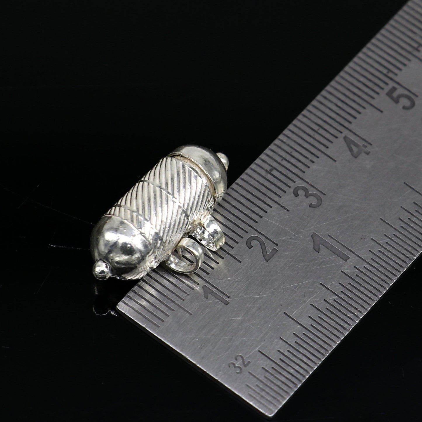 Solid sterling silver handmade gorgeous round shape vintage amulet box pendant, mantra box, silver tabiz , kavacham tribal jewelry ssp677 - TRIBAL ORNAMENTS