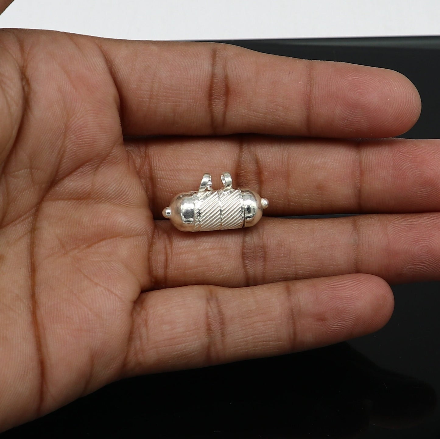 Solid sterling silver handmade gorgeous round shape vintage amulet box pendant, mantra box, silver tabiz , kavacham tribal jewelry ssp677 - TRIBAL ORNAMENTS