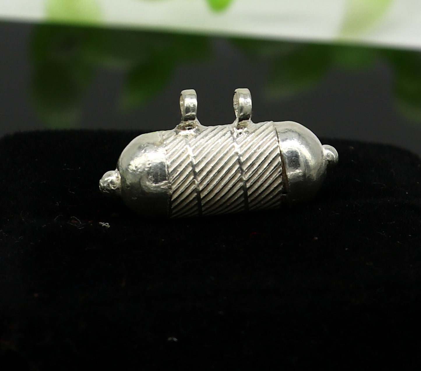 Solid sterling silver handmade gorgeous round shape vintage amulet box pendant, mantra box, silver tabiz , kavacham tribal jewelry ssp681 - TRIBAL ORNAMENTS
