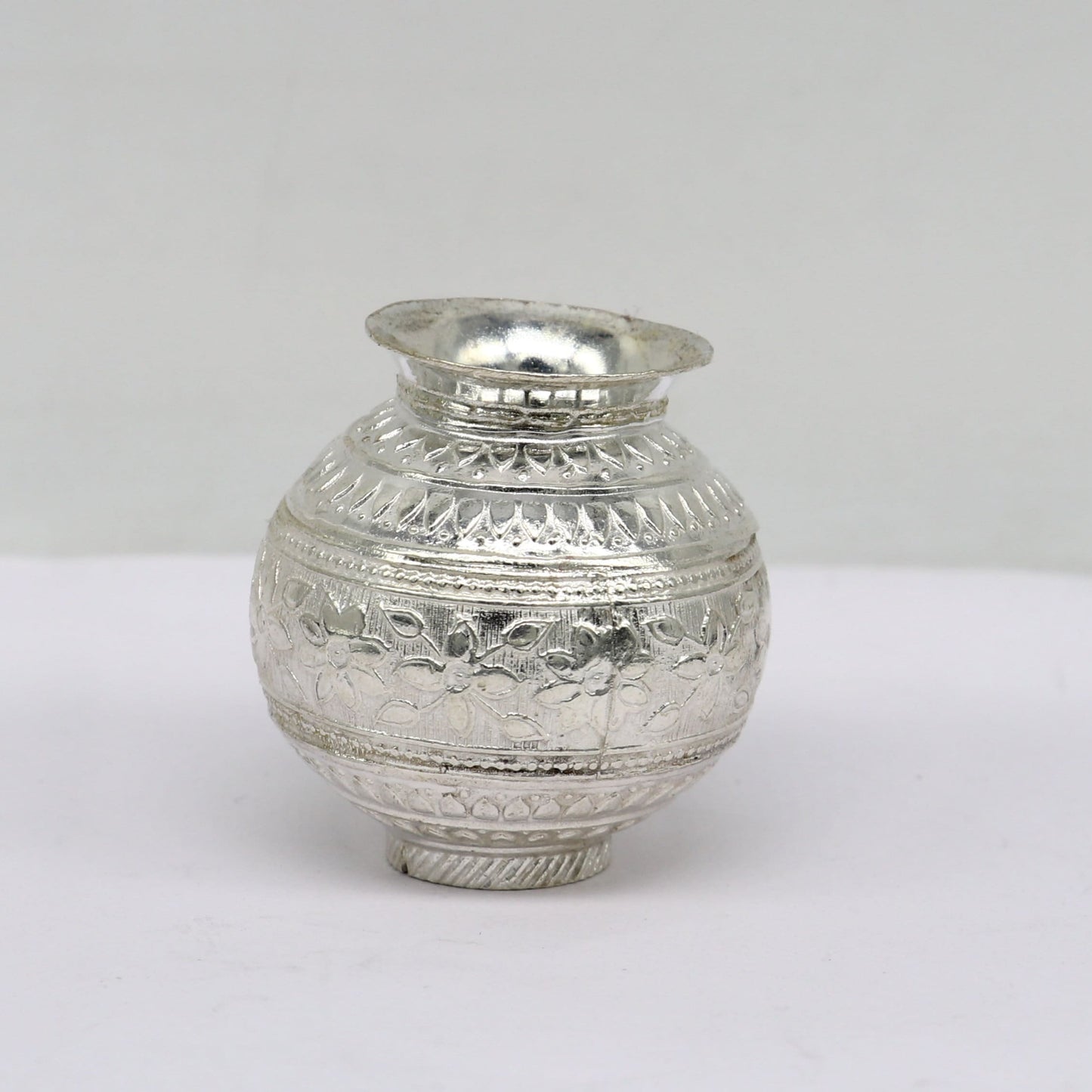 Solid sterling silver handmade plain small Kalash or pot, unique special silver puja article, water or milk shiva kalash pot india su348 - TRIBAL ORNAMENTS