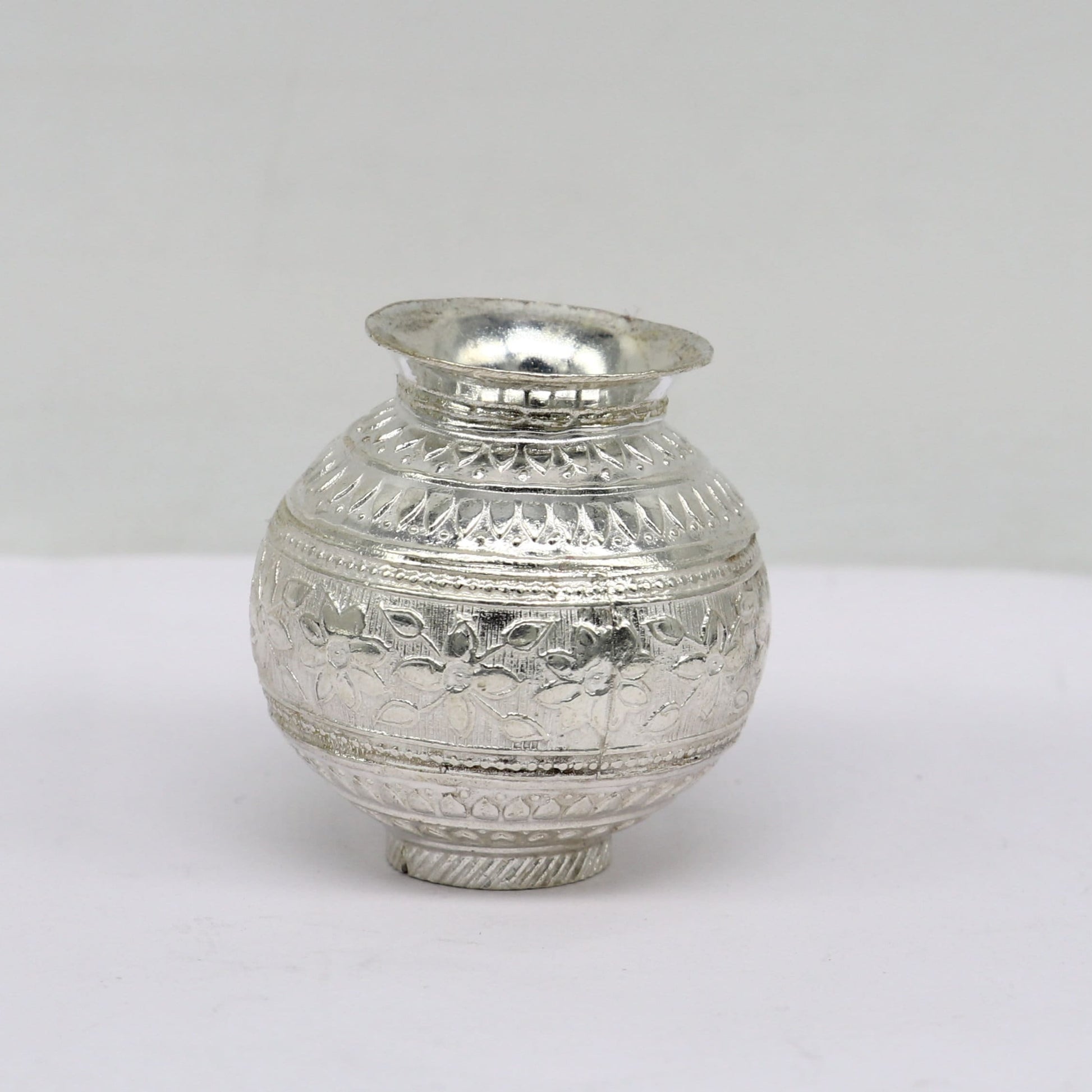 Solid sterling silver handmade plain small Kalash or pot, unique special silver puja article, water or milk shiva kalash pot india su348 - TRIBAL ORNAMENTS