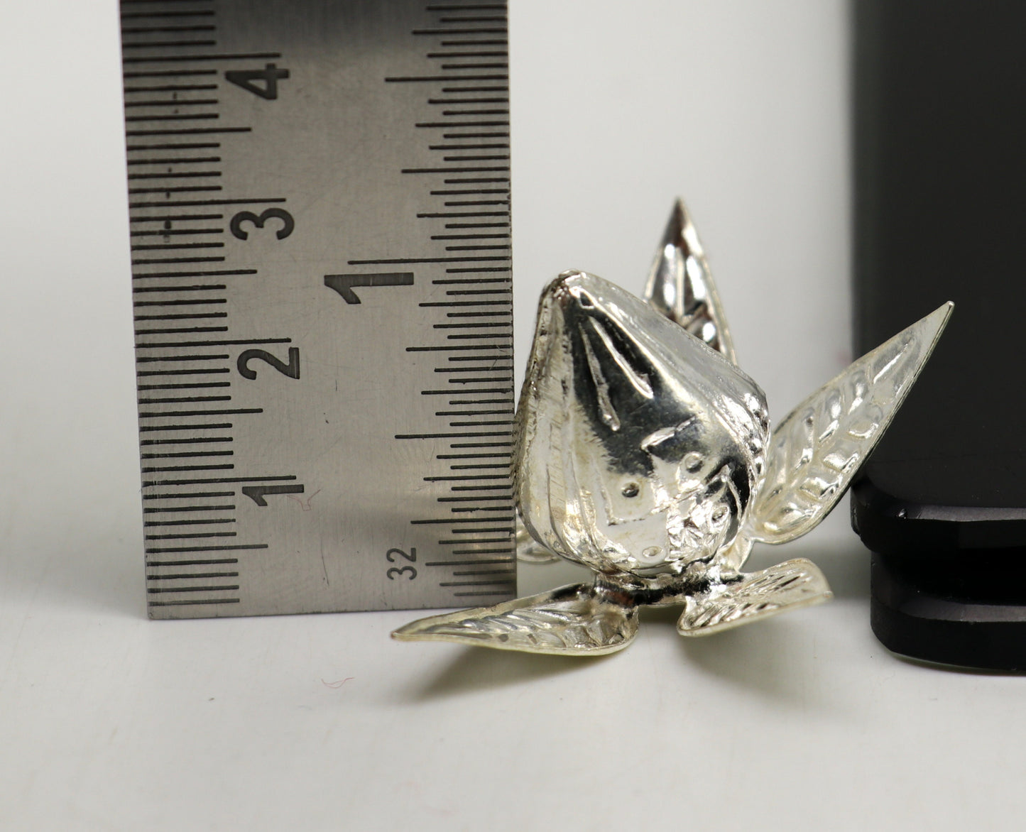 Sterling silver handmade gorgeous coconut with betel leaf puja kalash, best worshipping utensils, silver article puja art temple su710 - TRIBAL ORNAMENTS