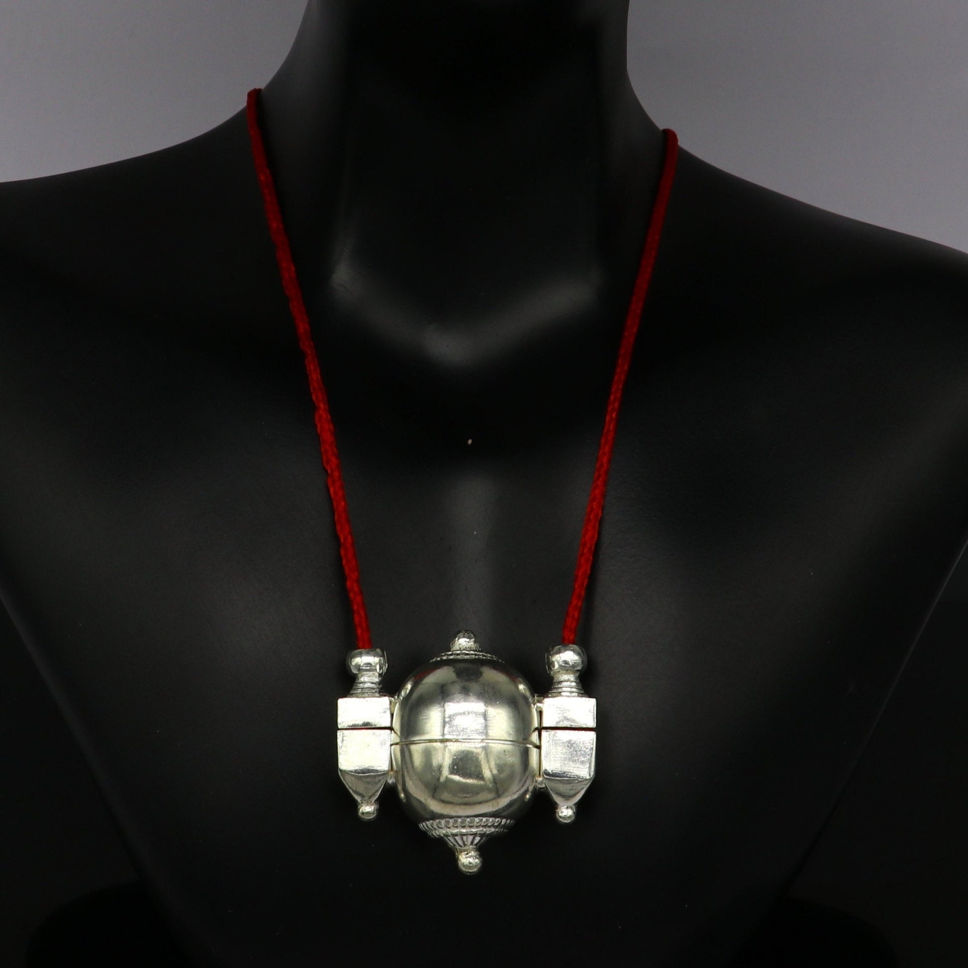 Sterling silver stylish vintage antique designer Idol shiva lingam box pendant, casket box pendant for shiva lingam, ethnic inidia sa12 - TRIBAL ORNAMENTS