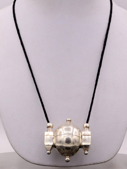 Traditional silver Shiva Lingam box pendant with tribal design, handmade prayer amulet from Rajasthan, India, by TRIBAL ORNAMENTS.