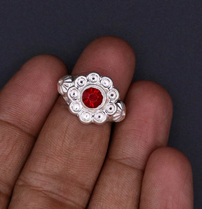 Traditional handmade red stone jadau ring band from Rajasthan, women's jewelry by TRIBAL ORNAMENTS.